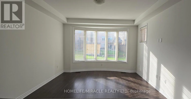 25 Phyllis Drive, Caledon, ON, L7C 4E3 - 6