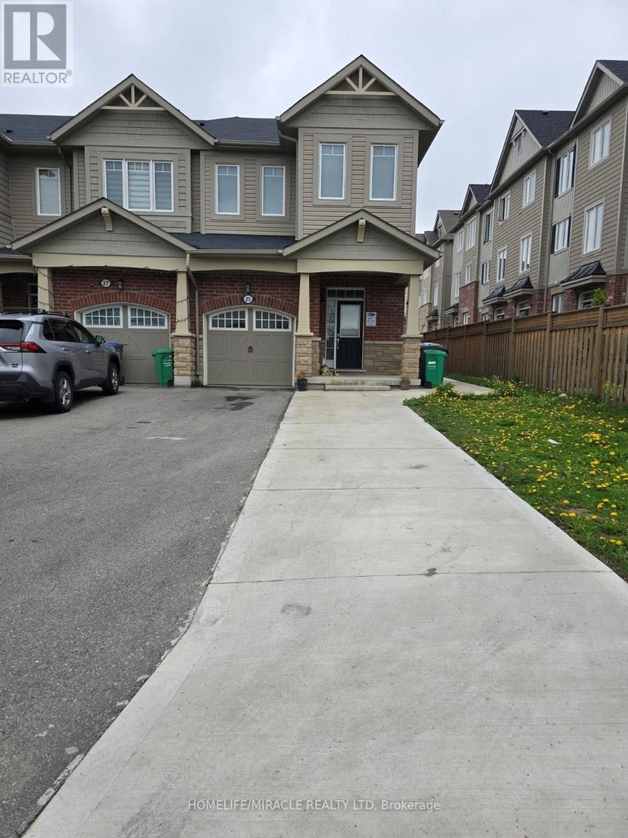 25 Phyllis Drive, Caledon, ON, L7C 4E3