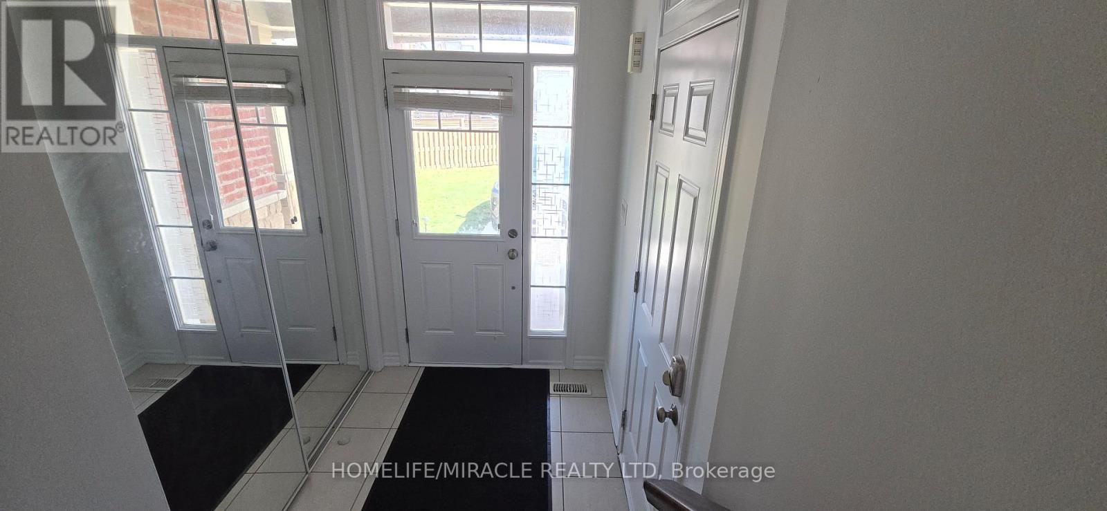 25 Phyllis Drive, Caledon, ON, L7C 4E3 - 25