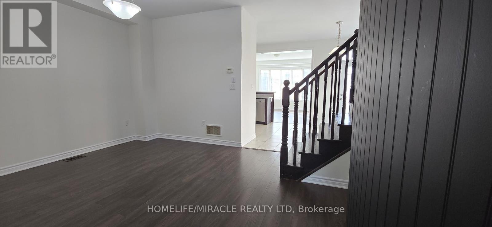 25 Phyllis Drive, Caledon, ON, L7C 4E3 - 5