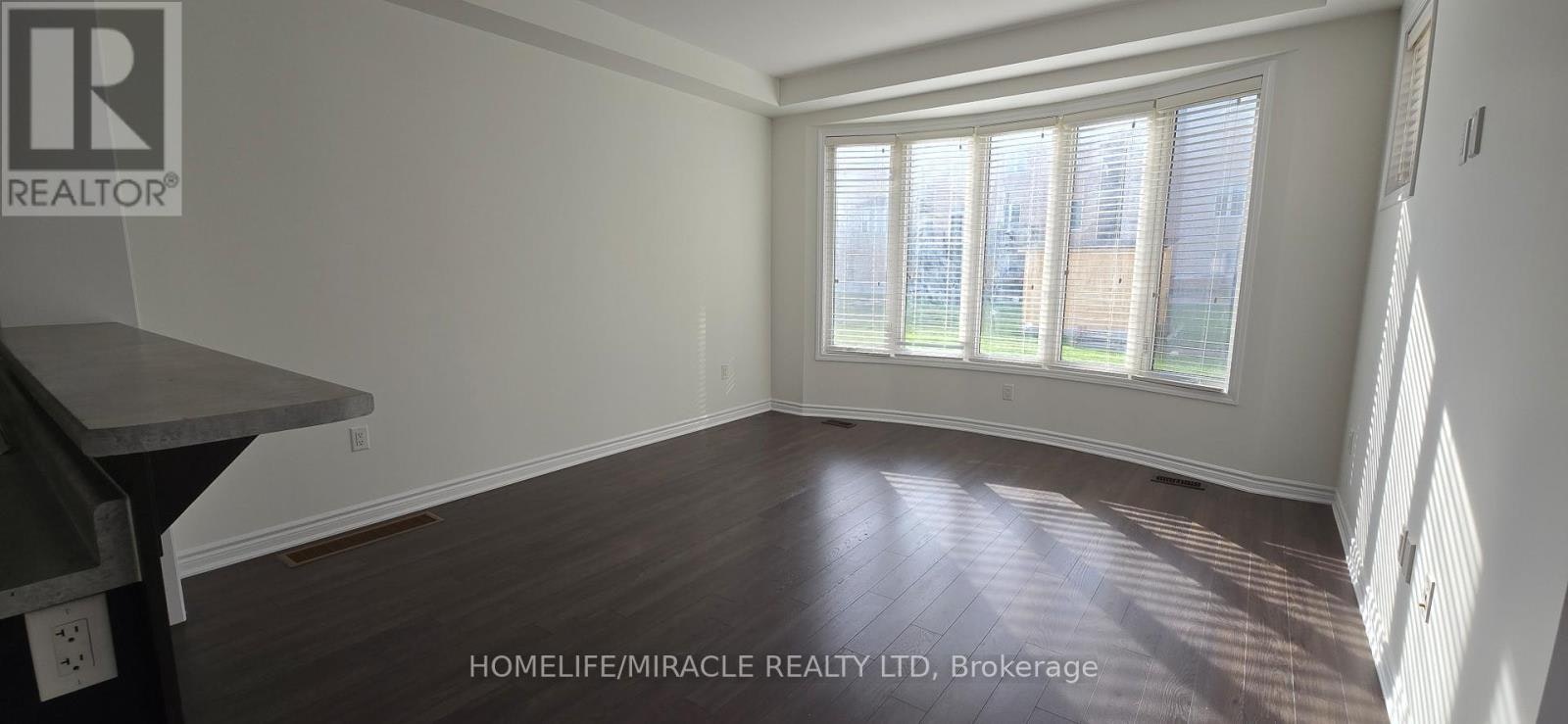 25 Phyllis Drive, Caledon, ON, L7C 4E3 - 7