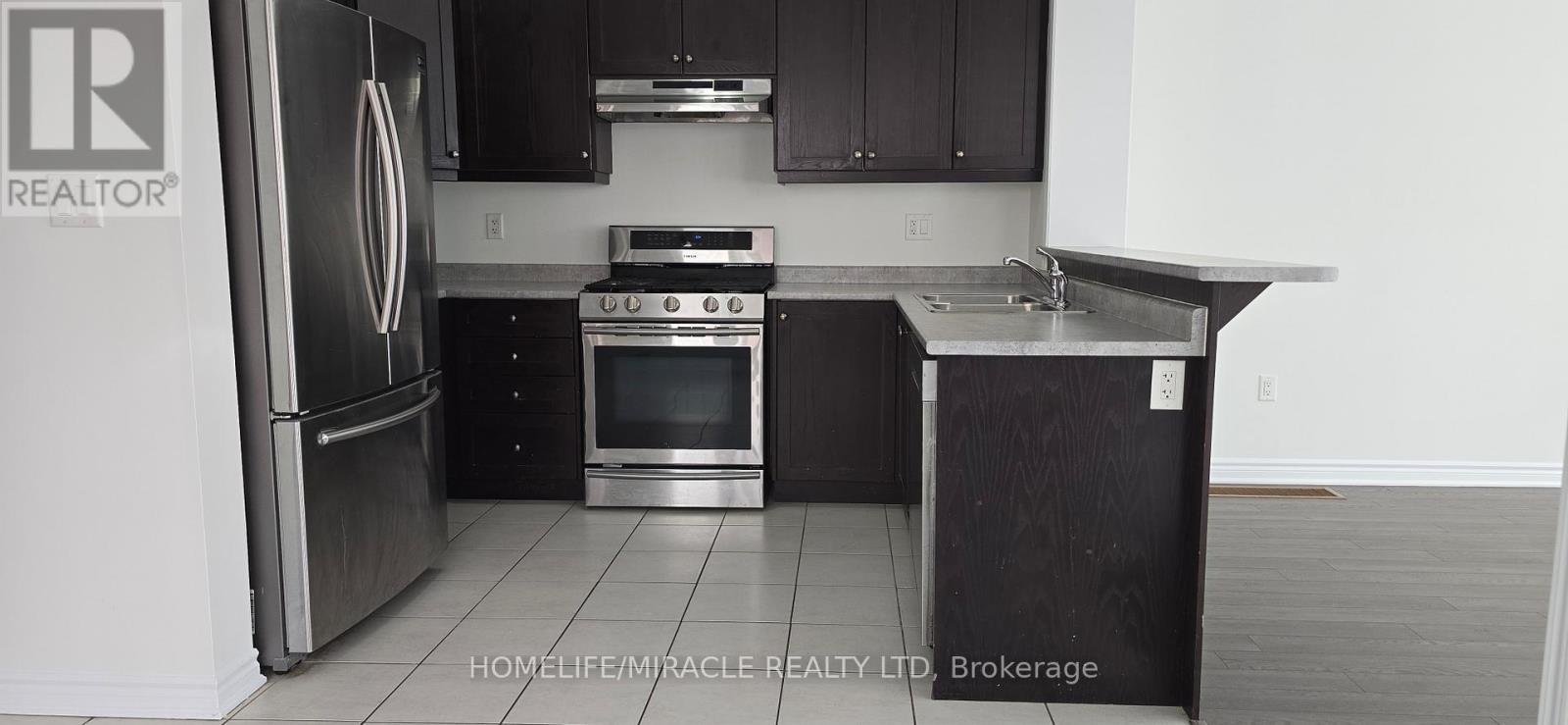25 Phyllis Drive, Caledon, ON, L7C 4E3 - 9