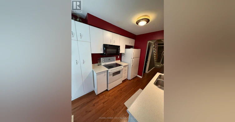 115-10 Bassett Boulevard, Whitby, ON, L1N 9C6 - 5