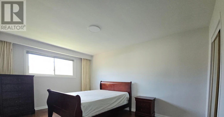 MAIN + UPPER-31 Silas Hill Drive, Toronto, ON, M2J 2X8 - 6