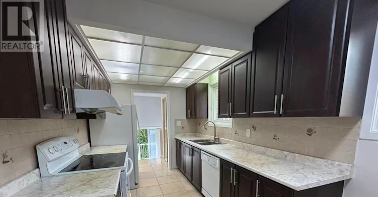 MAIN + UPPER-31 Silas Hill Drive, Toronto, ON, M2J 2X8 - 2