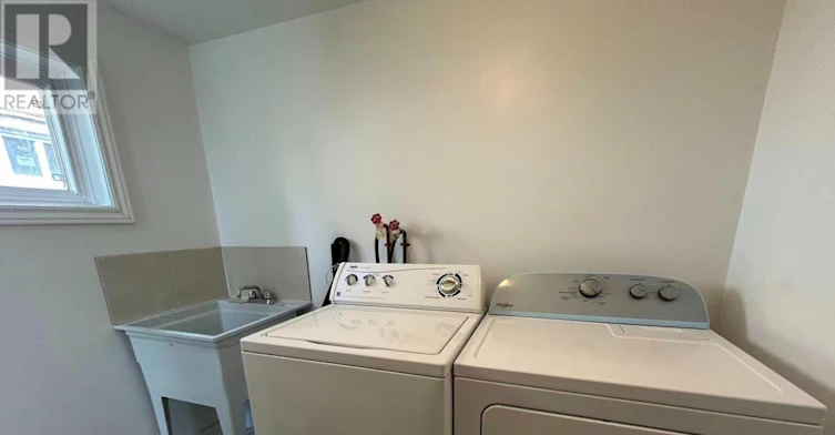 MAIN + UPPER-31 Silas Hill Drive, Toronto, ON, M2J 2X8 - 9