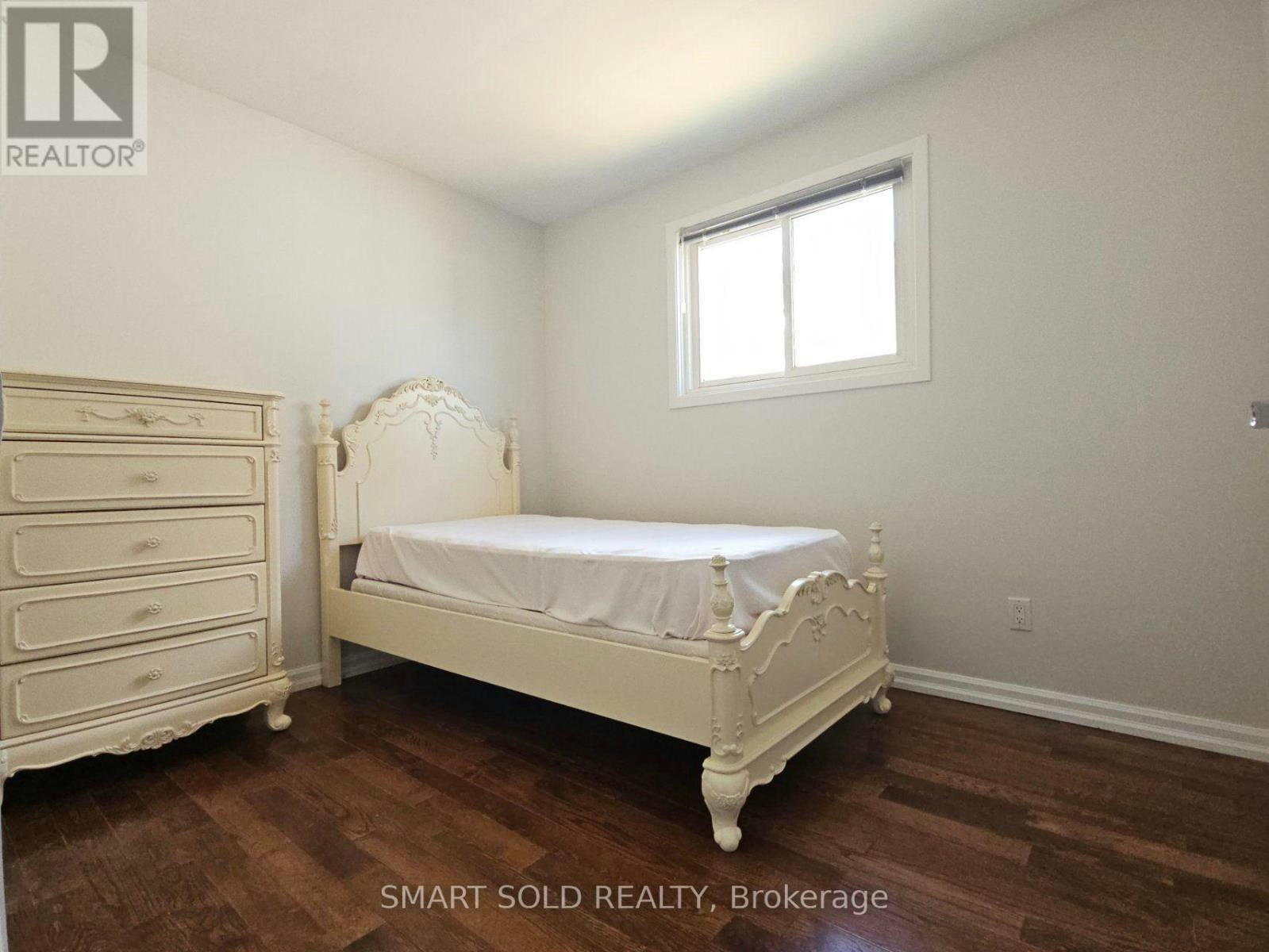 MAIN + UPPER-31 Silas Hill Drive, Toronto, ON, M2J 2X8 - 8