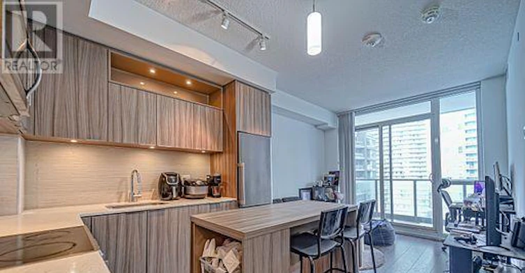 1007-50 Forest Manor Road, Toronto, ON, M2J 1M6 - 4