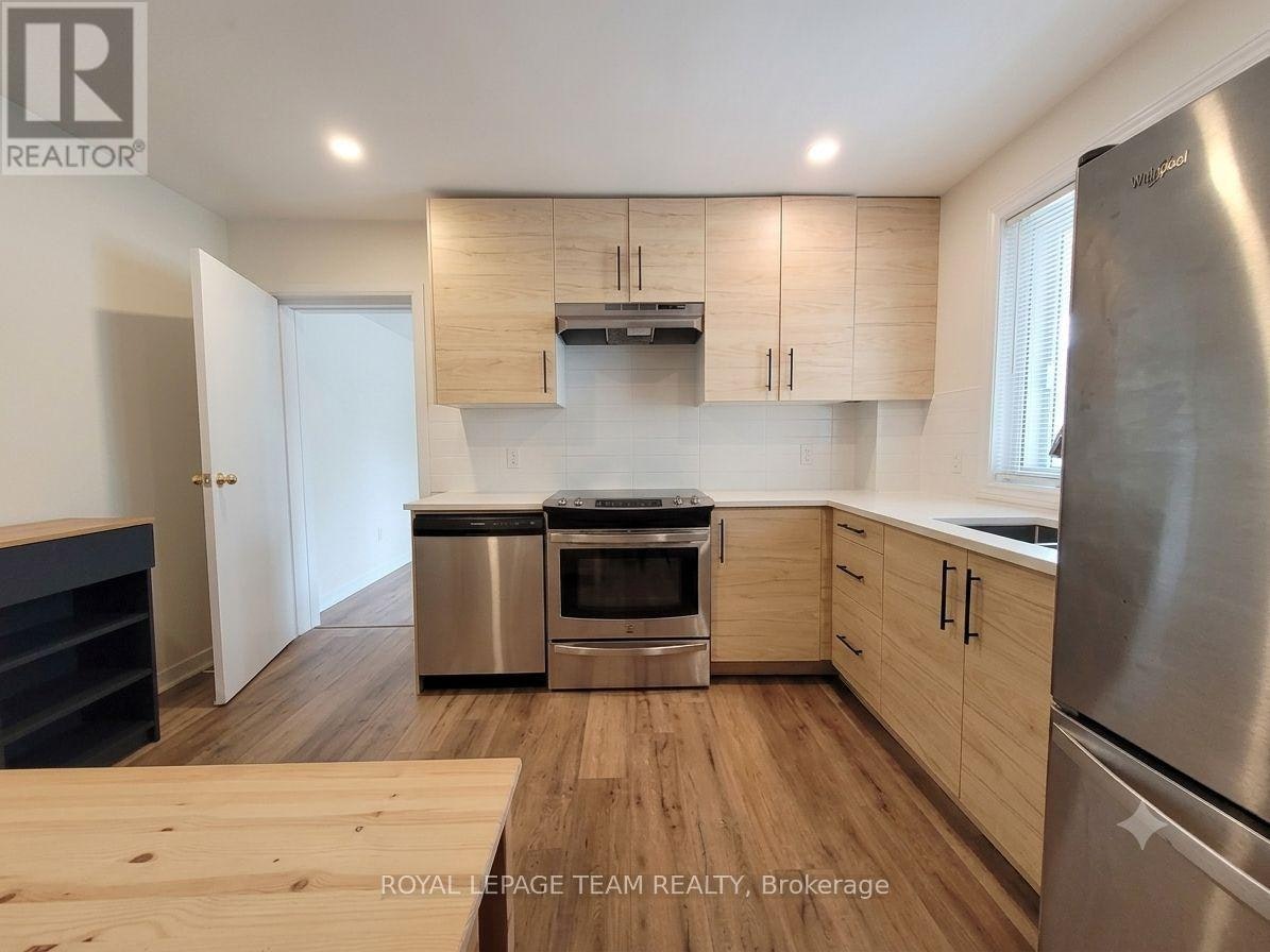 1-14 Poplar Street, Ottawa, ON, K1R 6V2 - 13