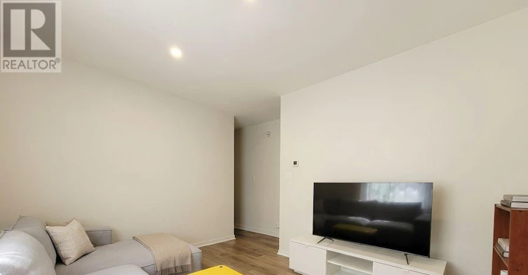 1-14 Poplar Street, Ottawa, ON, K1R 6V2 - 10