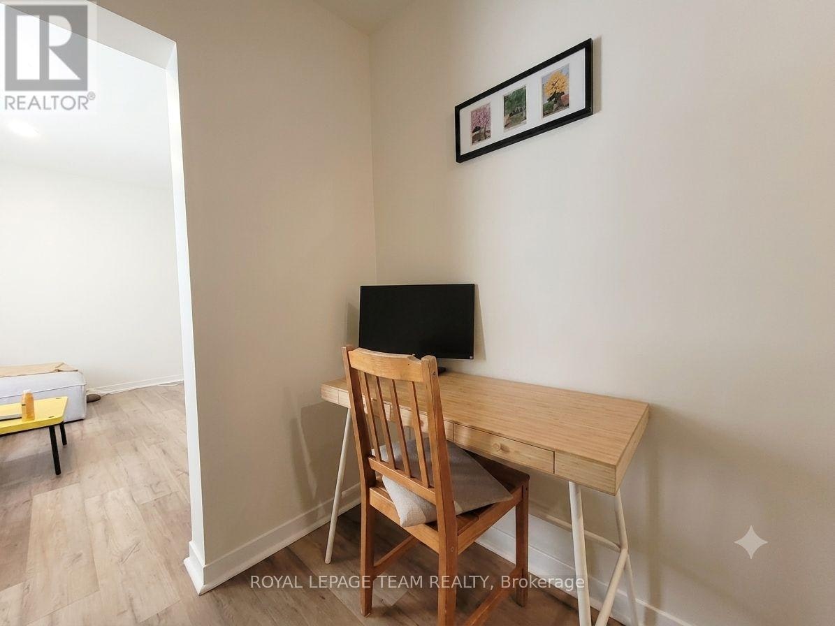 1-14 Poplar Street, Ottawa, ON, K1R 6V2 - 12
