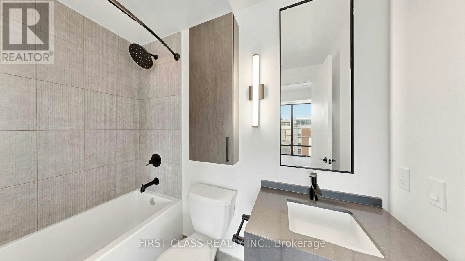 822-91 Montclair Avenue, Toronto, ON, M5P 0B1 - 11
