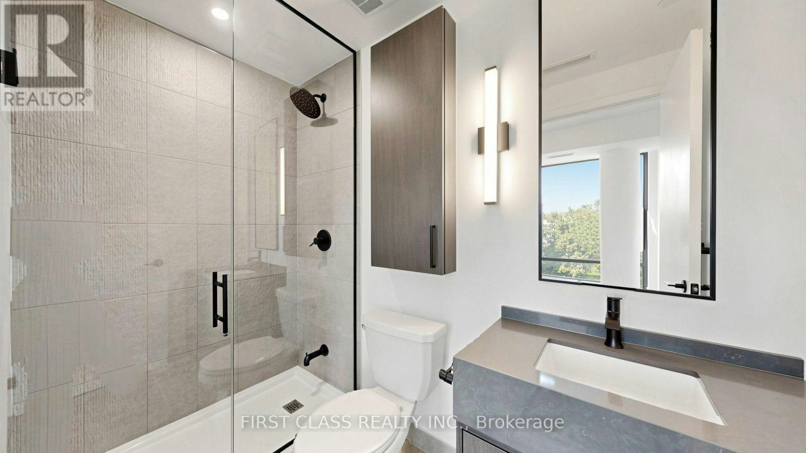 822-91 Montclair Avenue, Toronto, ON, M5P 0B1 - 16