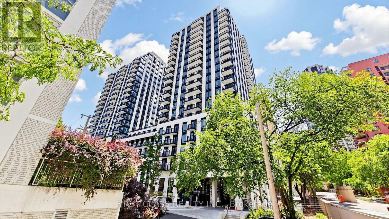 822-91 Montclair Avenue, Toronto, ON, M5P 0B1