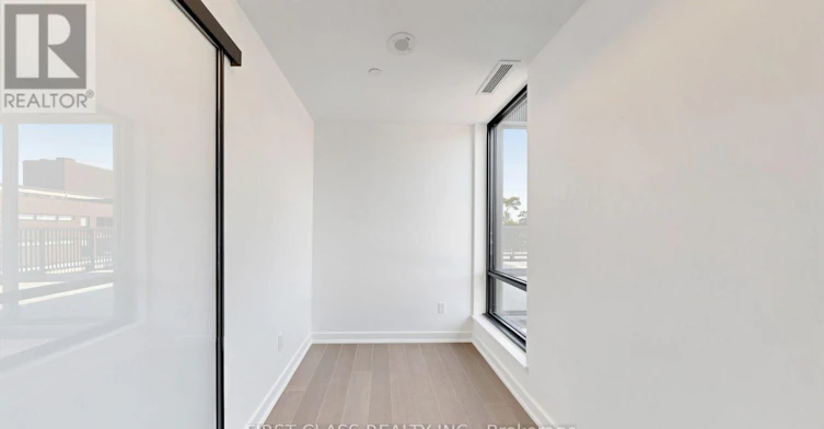 822-91 Montclair Avenue, Toronto, ON, M5P 0B1 - 17