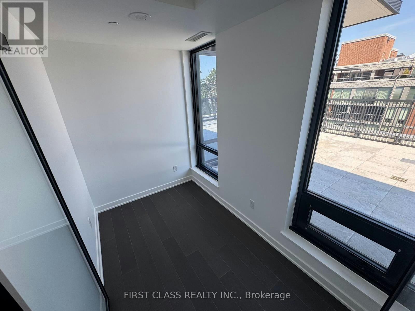 822-91 Montclair Avenue, Toronto, ON, M5P 0B1 - 5