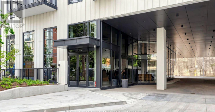 822-91 Montclair Avenue, Toronto, ON, M5P 0B1 - 2