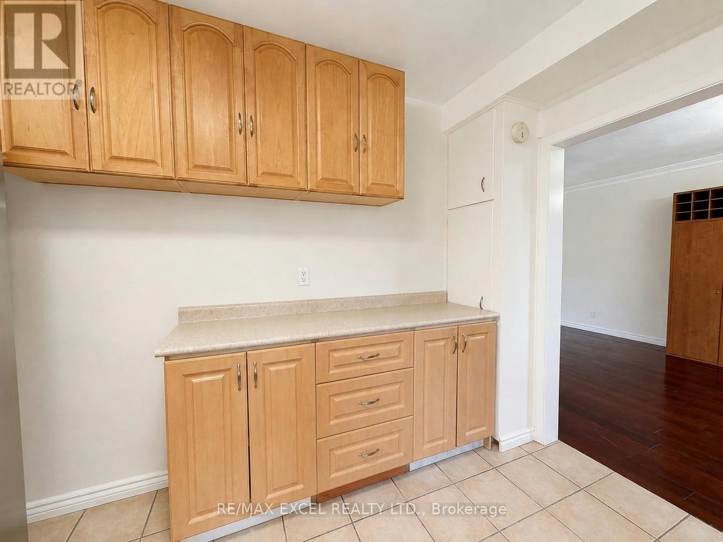 MAIN-39 Commons Drive, Toronto, ON, M1T 1E3 - 6