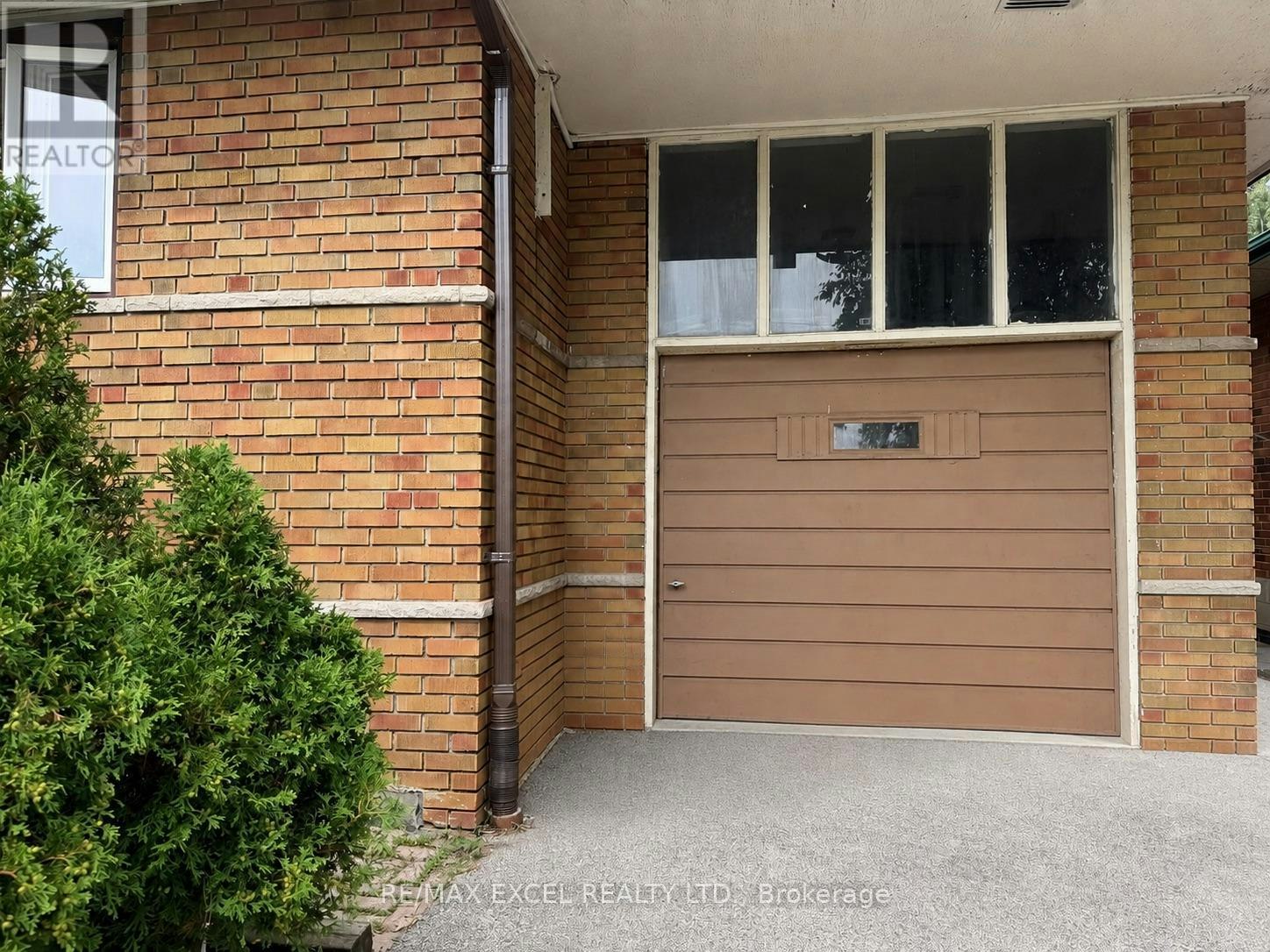 MAIN-39 Commons Drive, Toronto, ON, M1T 1E3 - 12