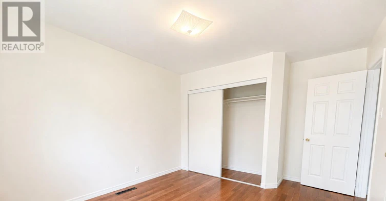 MAIN-39 Commons Drive, Toronto, ON, M1T 1E3 - 9