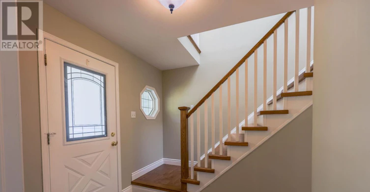 UPPER-44 Tanager Drive, Guelph, ON, N1C 1B6 - 2