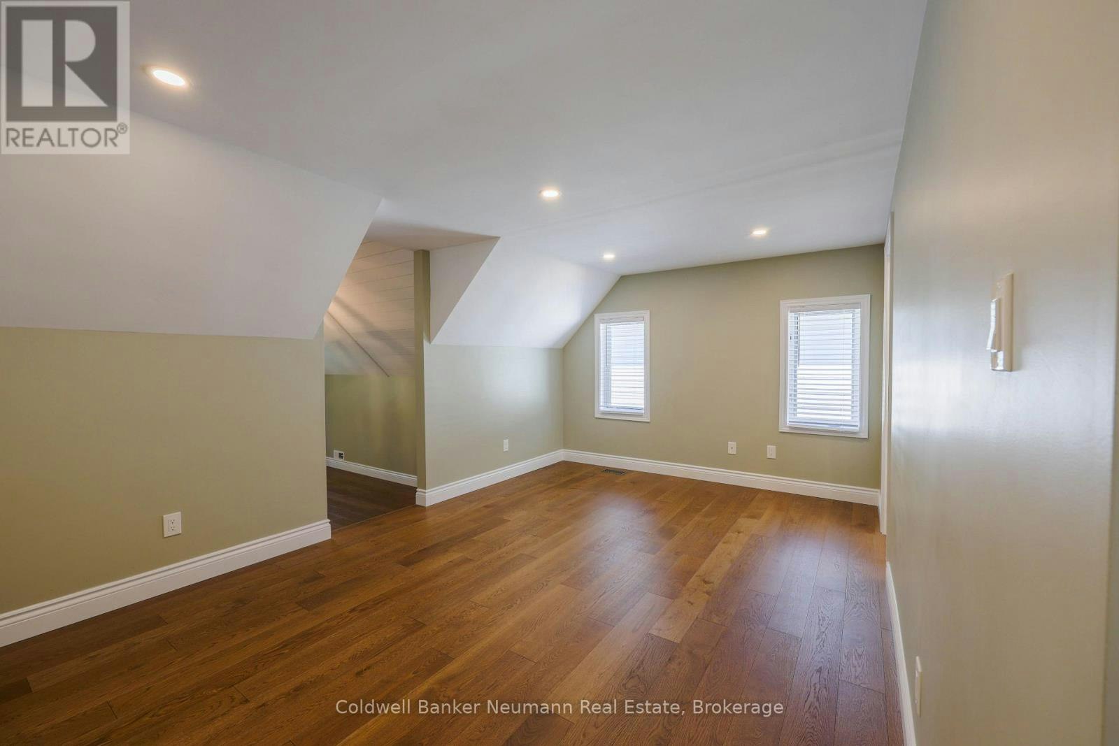 UPPER-44 Tanager Drive, Guelph, ON, N1C 1B6 - 20