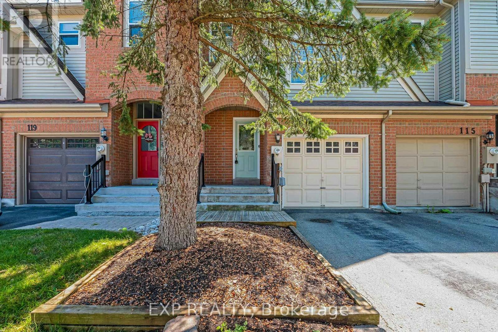 117 Mugford Road, Aurora, ON, L4G 7J5