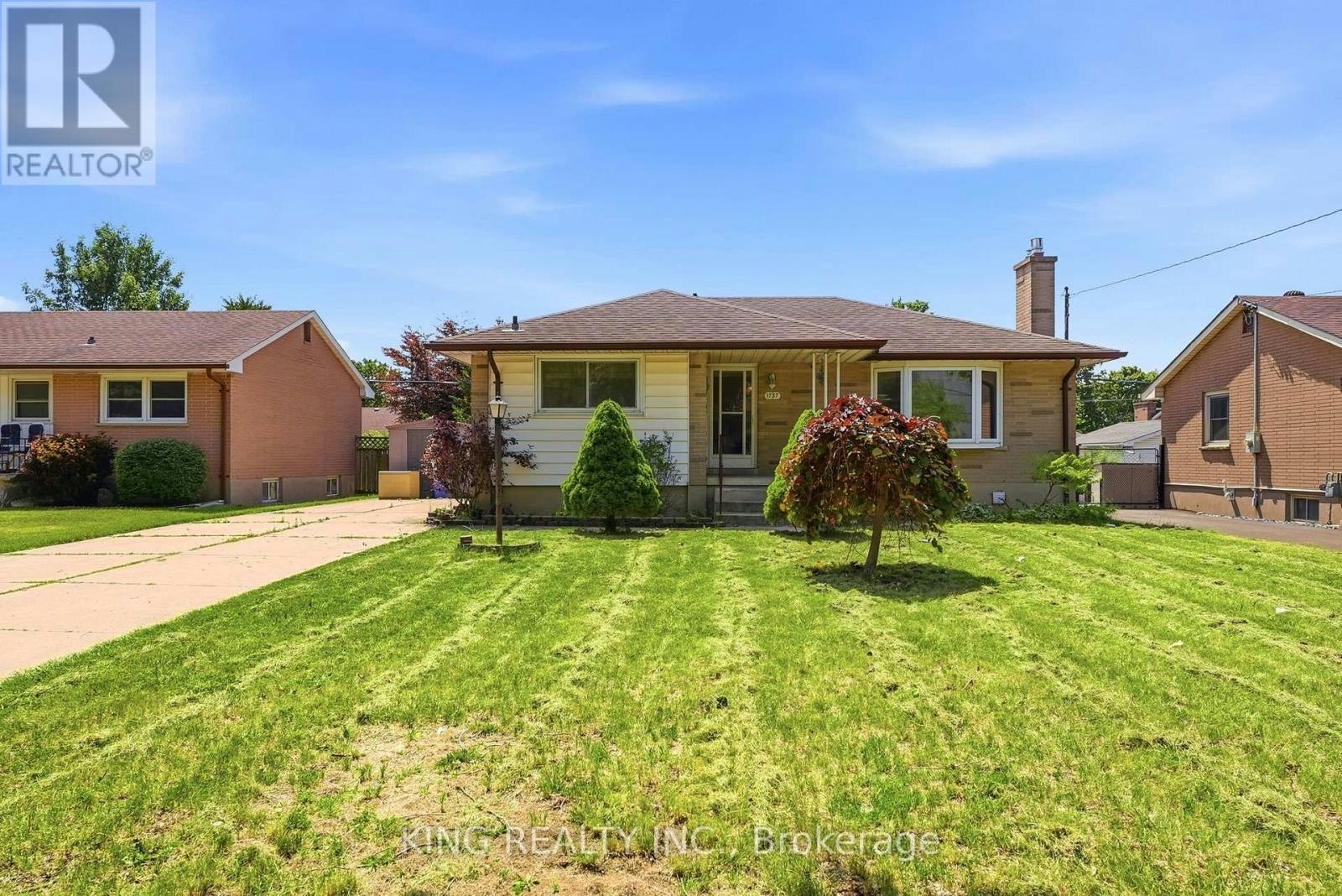 1737 Wavell Street, London, ON, N5W 2E2