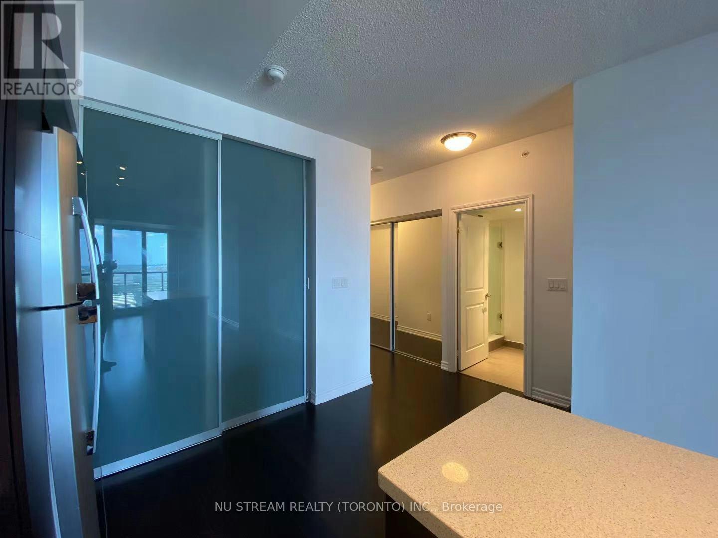 4504-386 Yonge Street, Toronto, ON, M5B 0A5 - 9
