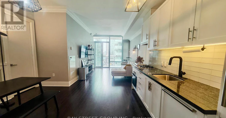 727-29 Queens Quay E, Toronto, ON, M5E 0A4 - 5