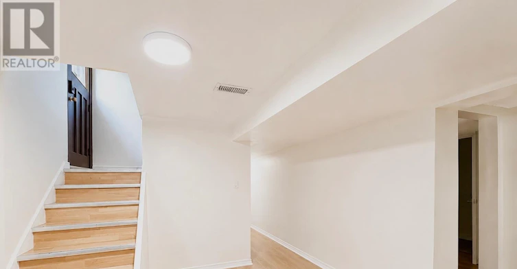 LOWER-39 Commons Drive, Toronto, ON, M1T 1E3
