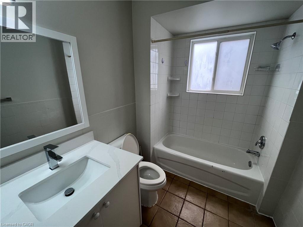 36 Pearl Street, Brantford, ON, N3T 3N6 - 12