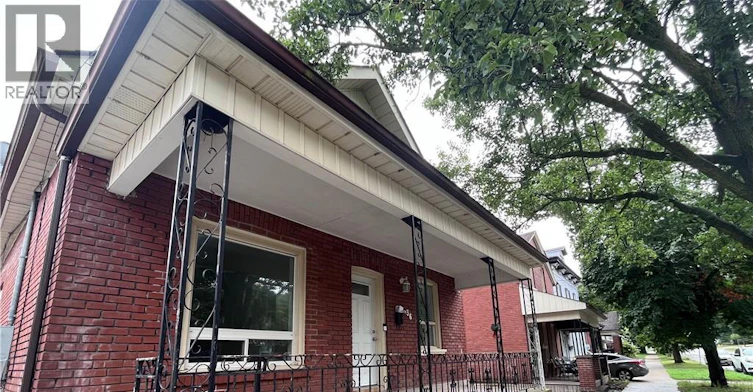 36 Pearl Street, Brantford, ON, N3T 3N6 - 2
