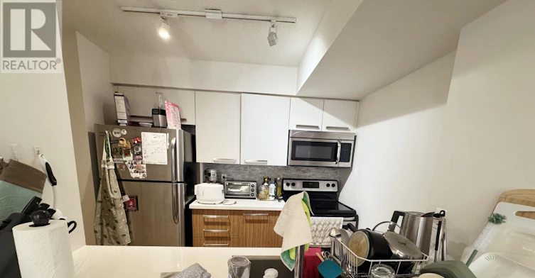 912-11 St Joseph Street, Toronto, ON, M4Y 1J8 - 4
