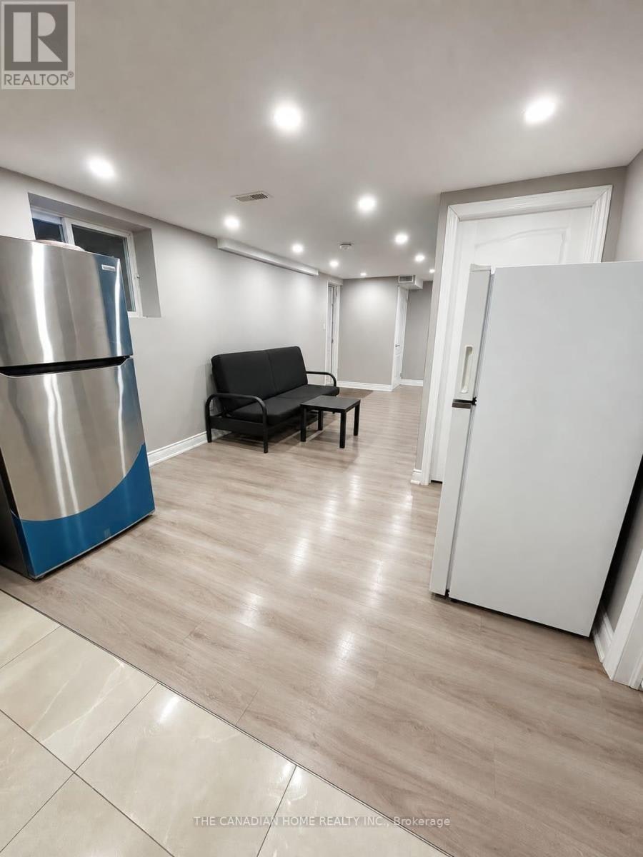 BASEMENT-4 Barkwood Court, Brampton, ON, L6V 2C3 - 10