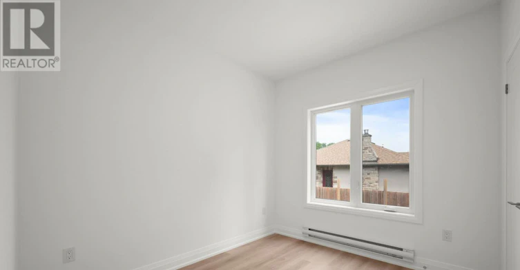 2-399 Thorton Road N, Oshawa, ON, L1J 6S9 - 23