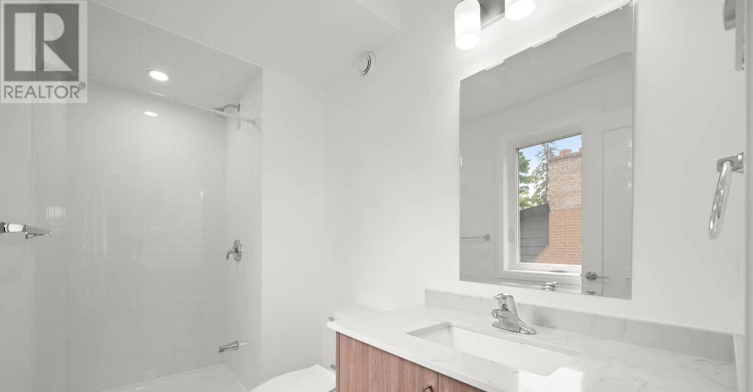 2-399 Thorton Road N, Oshawa, ON, L1J 6S9 - 30