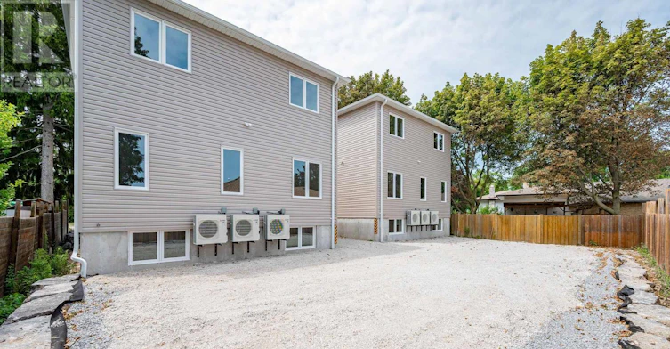1-399 Thorton Road N, Oshawa, ON, L1J 6S9 - 5