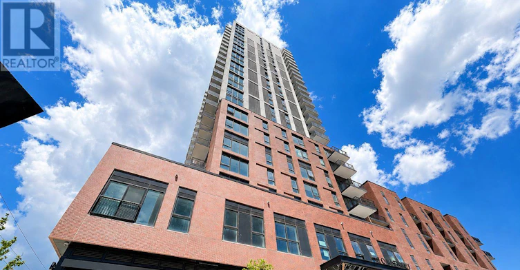 609-10 Oak Street, Toronto, ON, M5A 0Z1