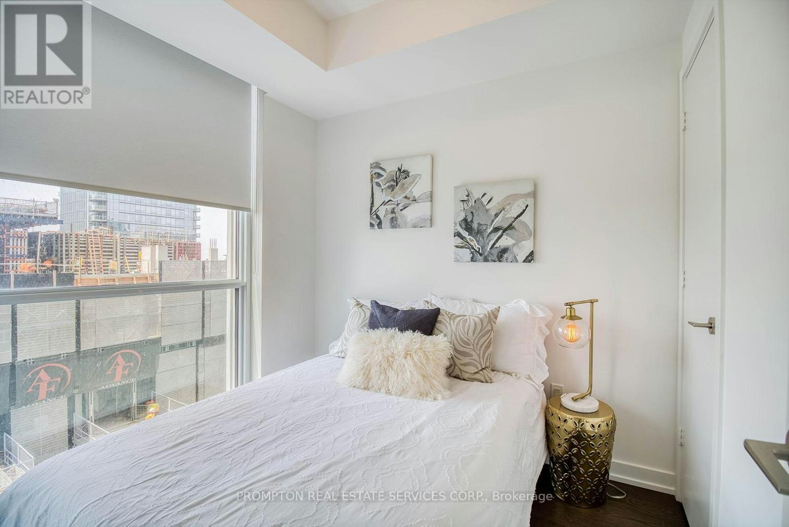 2602-1 Yorkville Avenue, Toronto, ON, M4W 1L1 - 8