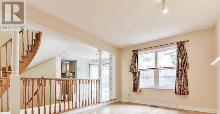 11 Berkeley Court, Markham, ON, L3R 6M4 - 6