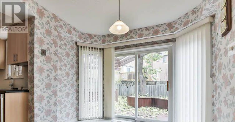 11 Berkeley Court, Markham, ON, L3R 6M4 - 7