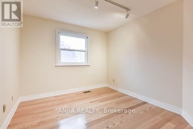 11 Berkeley Court, Markham, ON, L3R 6M4 - 16