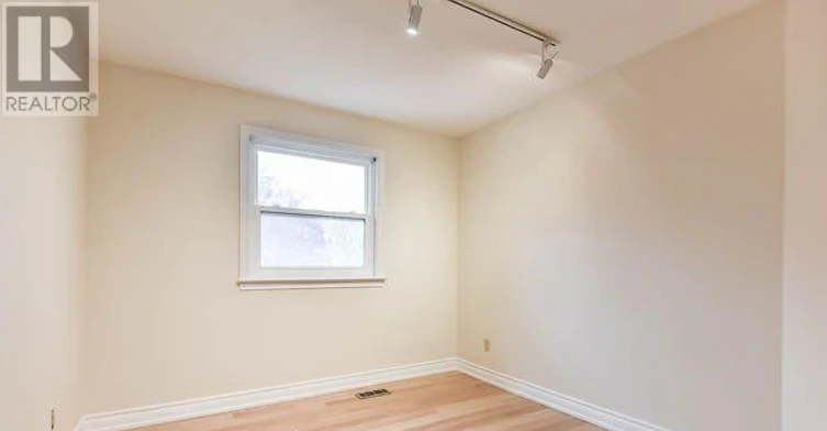 11 Berkeley Court, Markham, ON, L3R 6M4 - 16