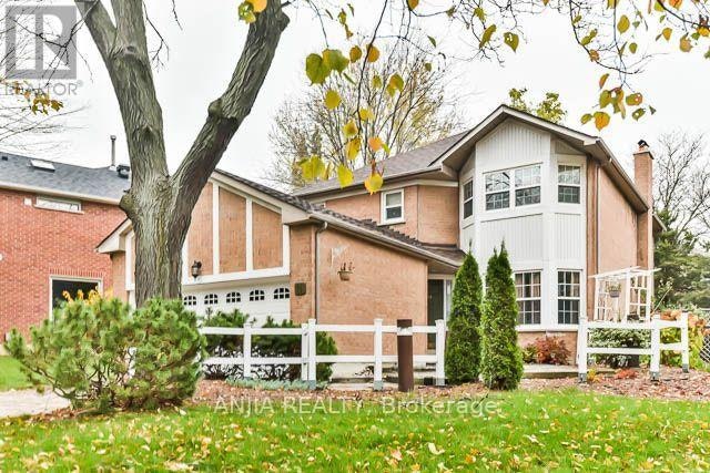 11 Berkeley Court, Markham, ON, L3R 6M4 - 2