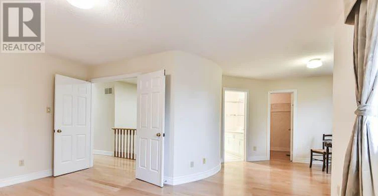 11 Berkeley Court, Markham, ON, L3R 6M4 - 12