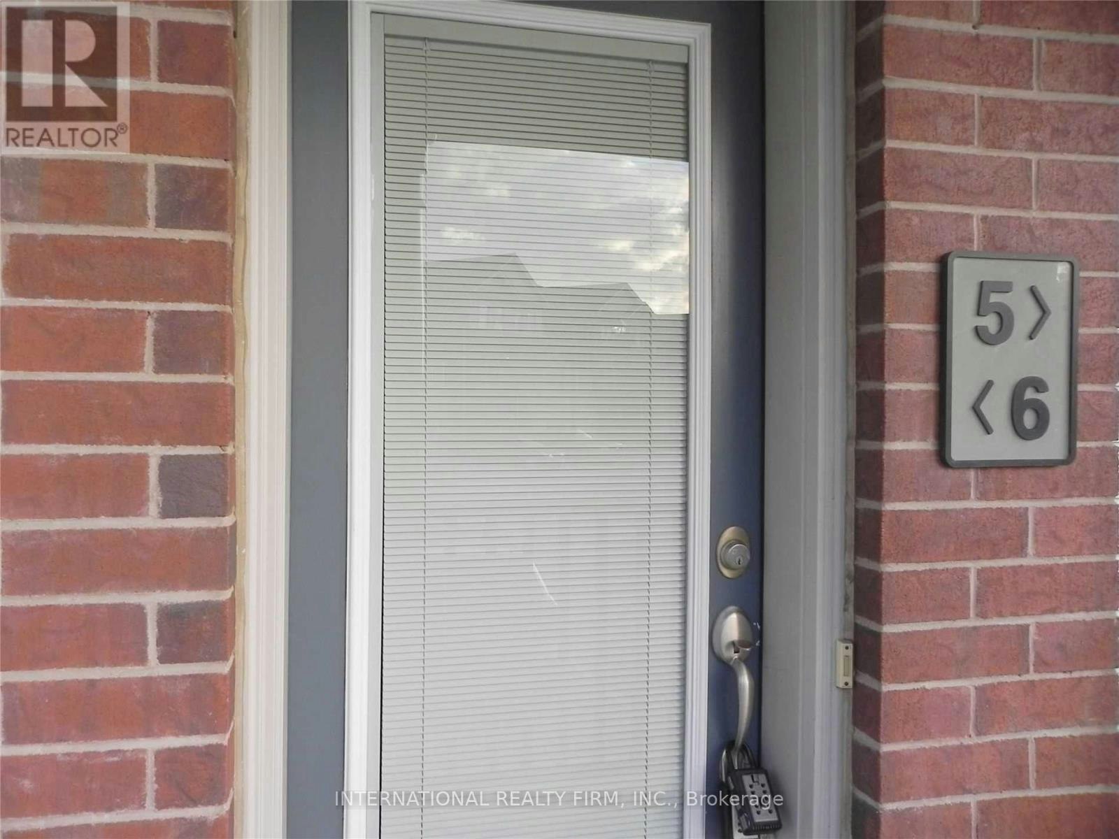 6-5615 Oscar Peterson Boulevard, Mississauga, ON, L5M 0T2