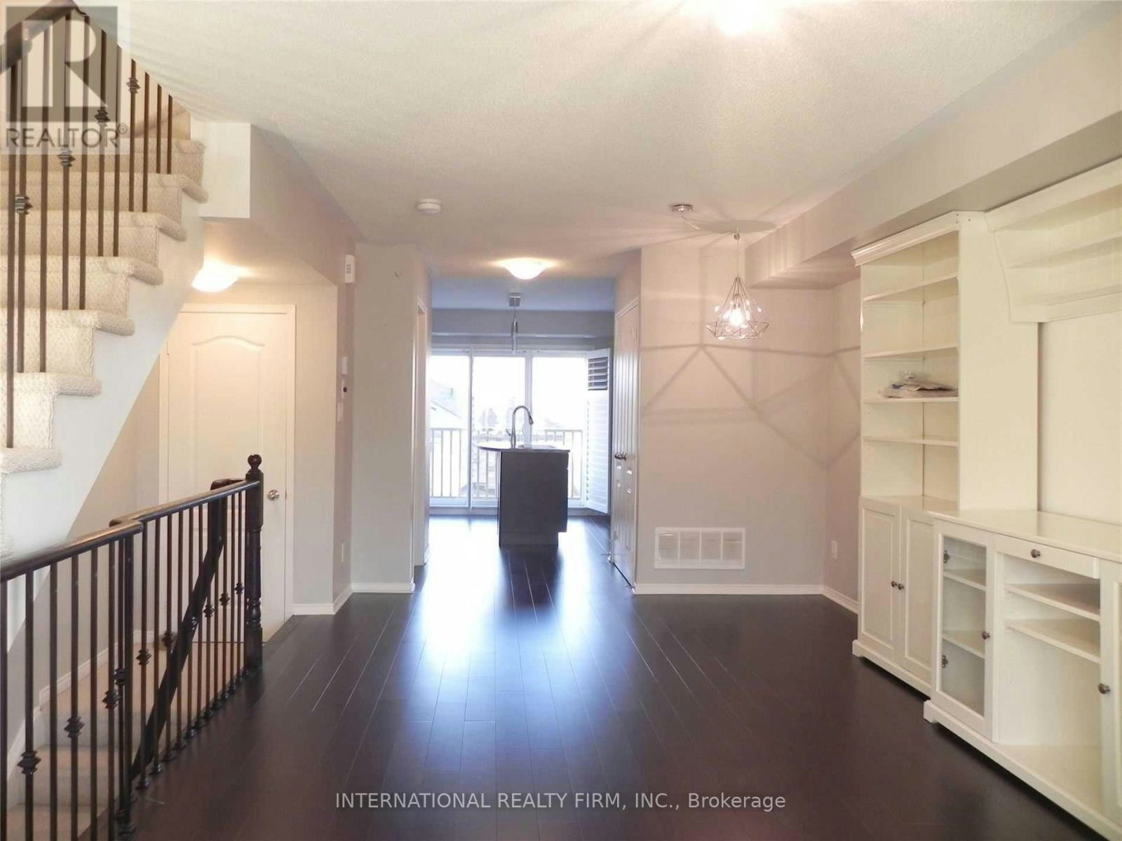 6-5615 Oscar Peterson Boulevard, Mississauga, ON, L5M 0T2 - 3