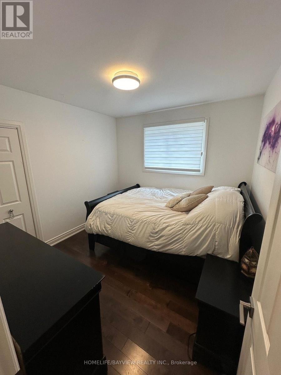 MAIN-68 Knighton Drive, Toronto, ON, M4A 1W2 - 10
