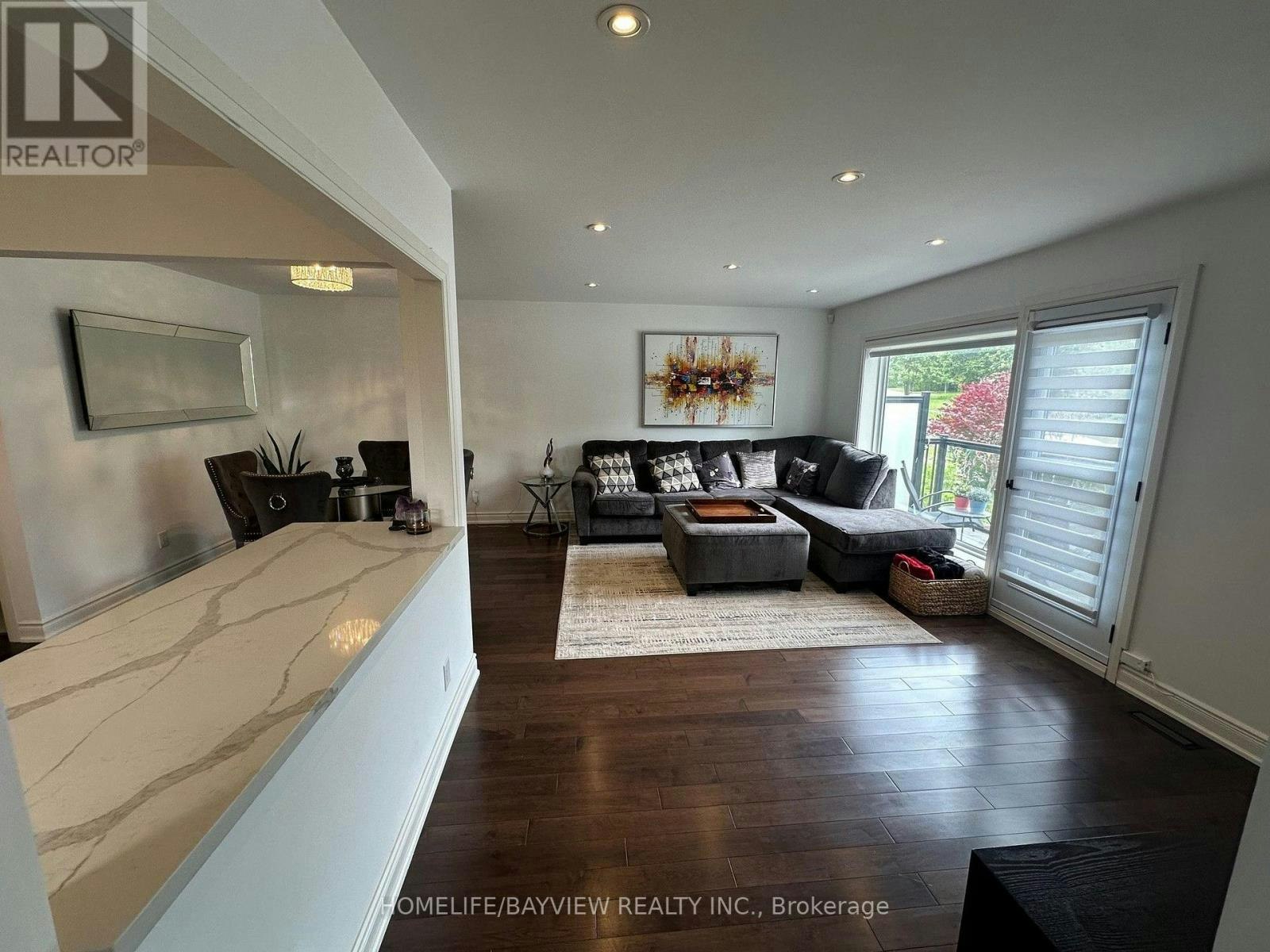 MAIN-68 Knighton Drive, Toronto, ON, M4A 1W2 - 5